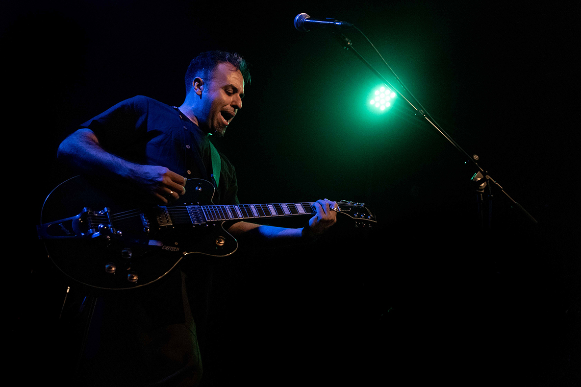 Alex Stone performing